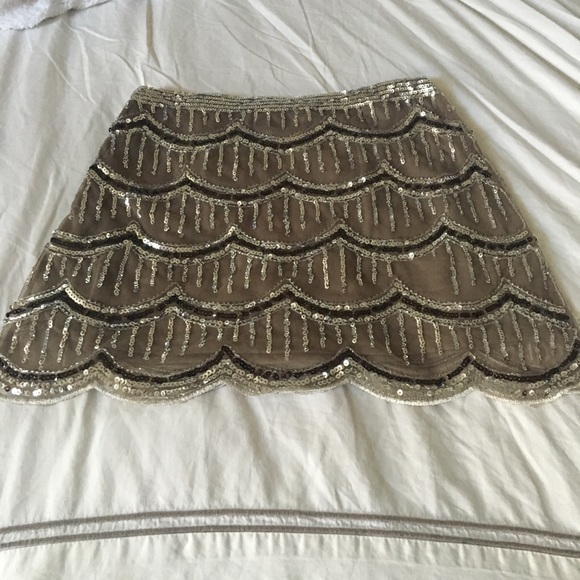 Forever 21 Sequin Mini Skirt - Picture 6 of 6